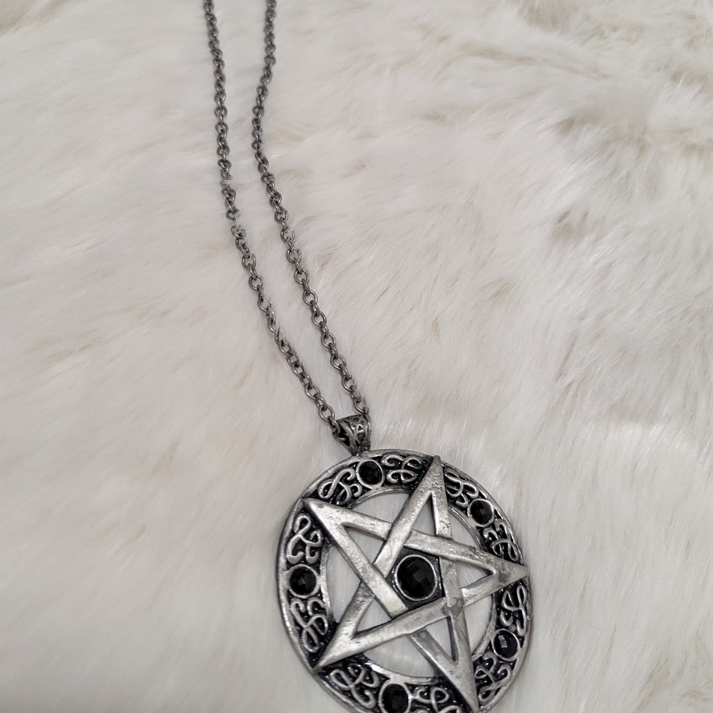 Large Hot Topic Black and Silver Pentagram Necklace